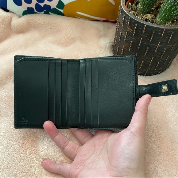 Gucci Short Wallet - Picture 8 of 11